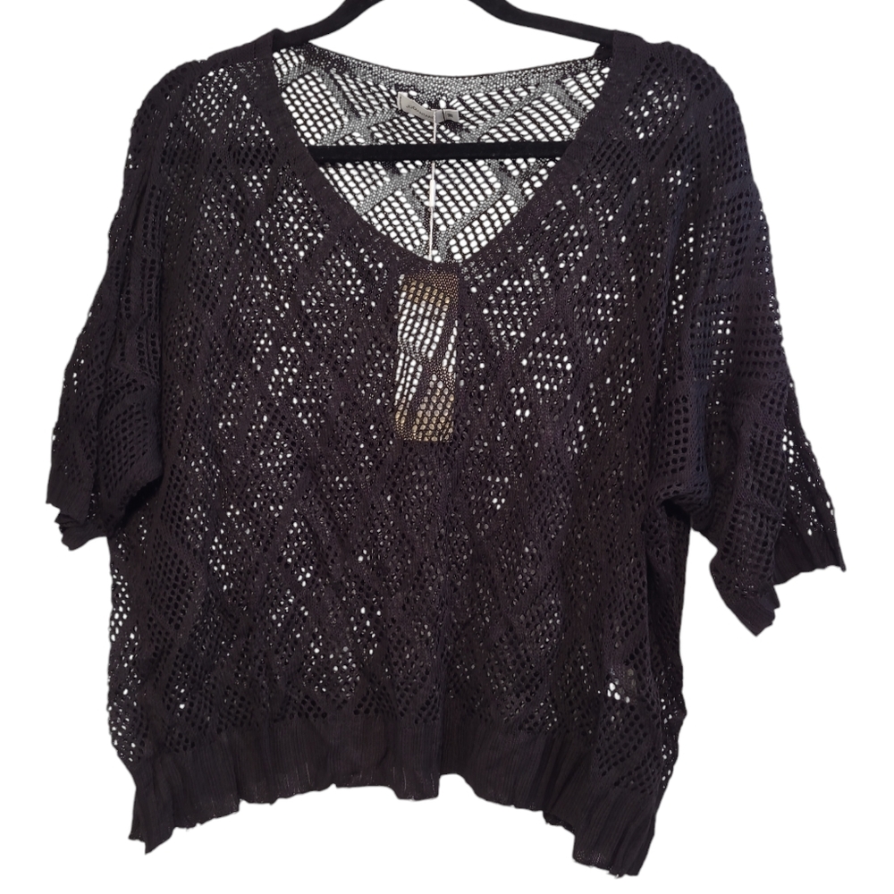 Ladies Black Cover Up Top Short-Sleeve Crocheted Open Stitched Size Medium New